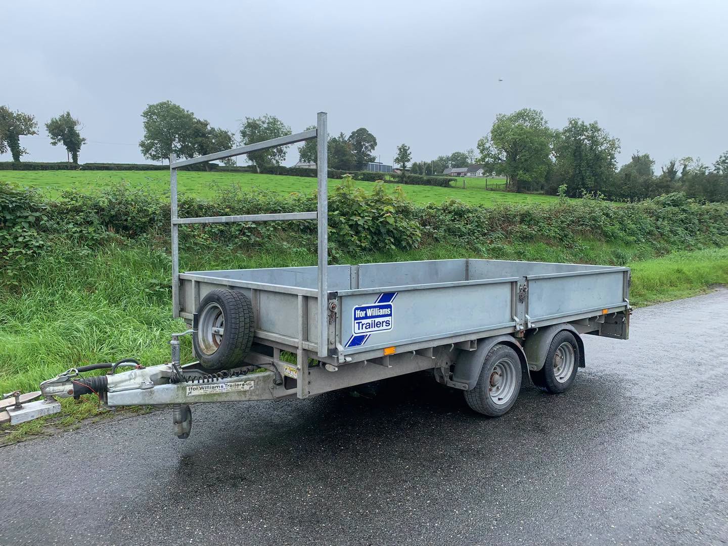 Ifor Williams LM126 Dropsides Trailer
